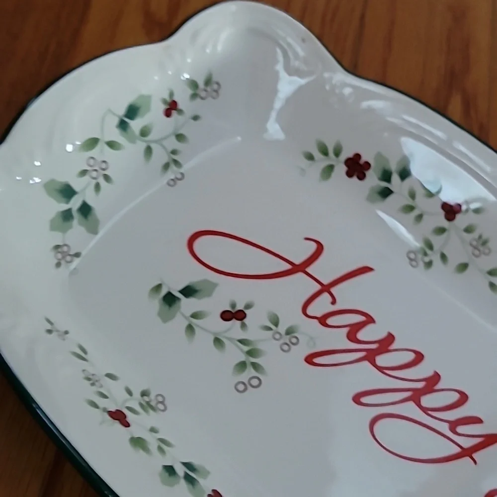 Pfaltzgraff Winterberry Happy Holidays Appetizer Tray